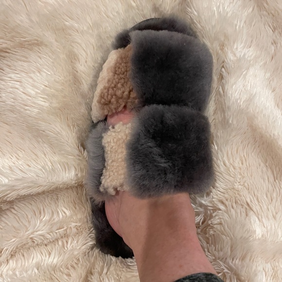 EMU AUSTRALIA FUFFY SLIPPERS - Picture 14 of 14